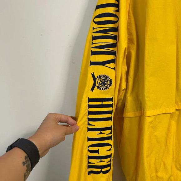 Tommy Hilfiger Vintage Yellow Full Zip Hooded Windbreaker - Picture 3 of 5